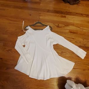 Free People white cold shoulder top/dress SZ XS